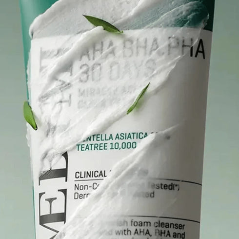 AHA BHA PHA Miracle Acne Clear Foam - WowSkin Romania