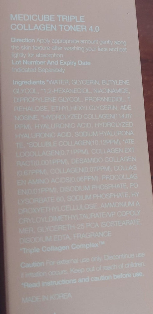 Toner anti-aging coreean cu colagen – Medicube 4.0 tonifică, iluminează și hrănește tenul în profunzime.
Recomandat pentru o rutină de skincare completă, disponibil acum pe wowskin.ro.