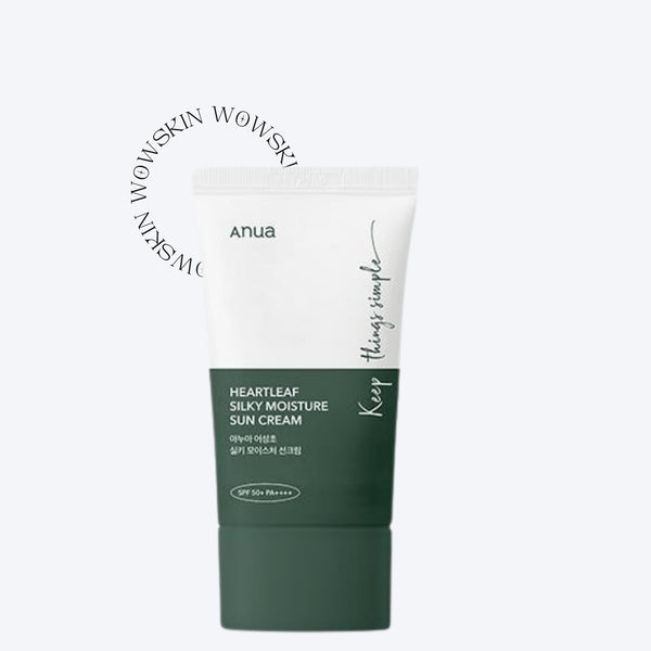 Anua Heartleaf Silky Moisture Suncream SPF50+ oferă protecție solară ridicată și hidratare intensă. Perfectă pentru ten sensibil, uscat sau mixt, fără reziduuri albe.