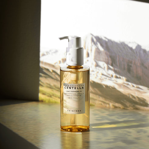 Madagascar Centella Light Cleansing Oil - WowSkin Romania