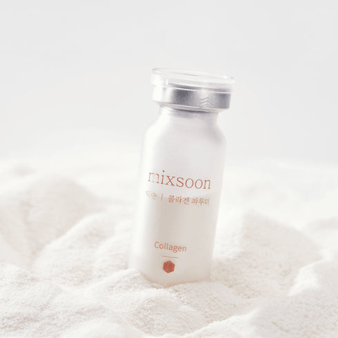 Mixsoon Collagen Powder, 3g Revitalizează-ți pielea cu pulberea de colagen Mixsoon's Collagen Powder, cel mai bun stimulent pentru piele într-un pachet minimalist. Concepută pentru a fi amestecată cu serurile sau cremele dvs. preferate, această pudră de colagen pur se îmbină perfect pentru a spori fermitatea și elasticitatea pielii. Fiecare aplicare oferă o explozie concentrată de colagen, ajutând la reducerea aspectului liniilor fine și al ridurilor, promovând în același timp un ten tânăr și radiant.