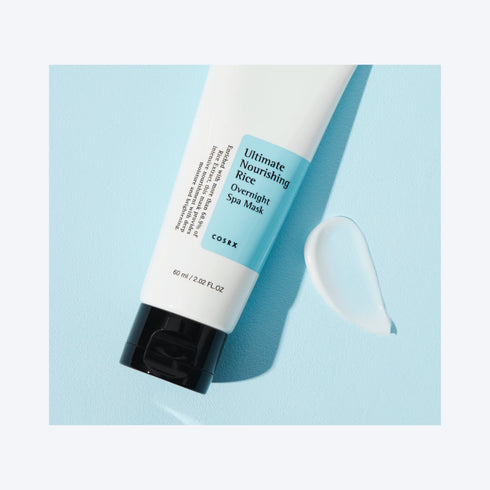 Redă strălucirea naturală a pielii cu masca de noapte cu orez COSRX, perfectă pentru ten tern sau obosit. Ideală ca ultim pas în rutina coreeană de îngrijire. wowskin.ro