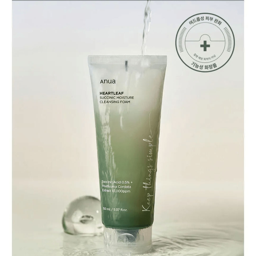 Spumă coreeană de curățare facială cu 150ml de prospețime și îngrijire calmantă. Anua Heartleaf Moisture Foam lasă pielea curată, catifelată și fără senzație de uscăciune.  WowSkin Romania