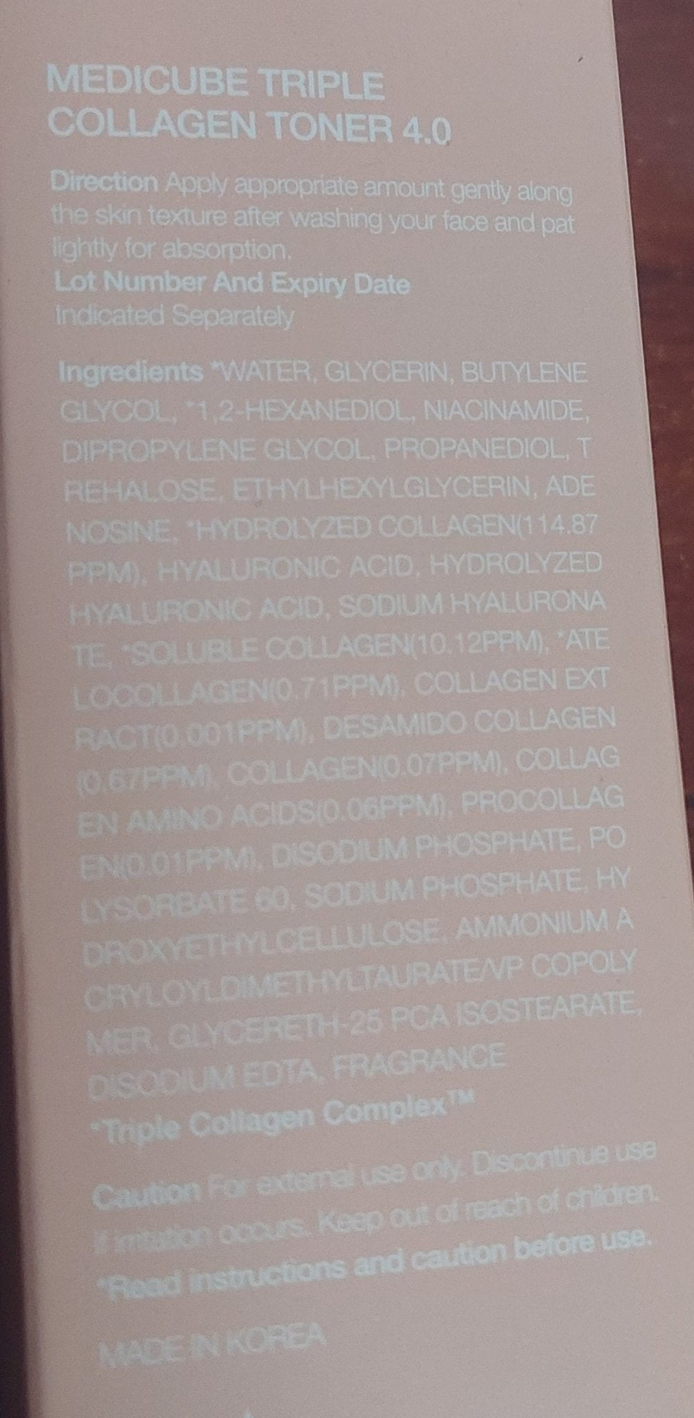 Toner anti-aging coreean cu colagen – Medicube 4.0 tonifică, iluminează și hrănește tenul în profunzime.
Recomandat pentru o rutină de skincare completă, disponibil acum pe wowskin.ro. 