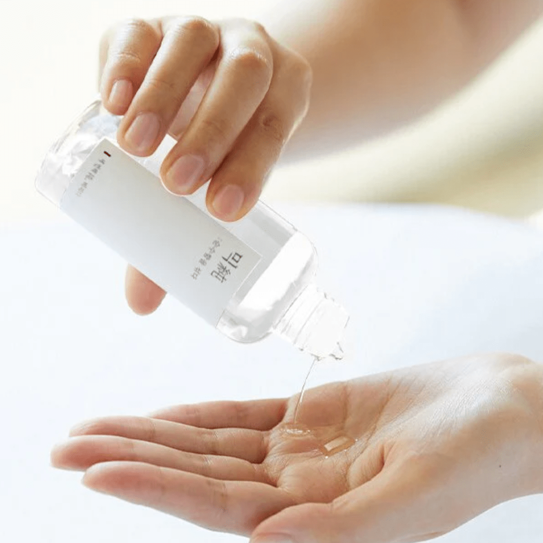 Bifida Ferment Essence Experimentați puterea revoluționară a fermentației cu Bifida Ferment Essence, un schimbător de jocuri de îngrijire a pielii conceput pentru a vă îmbunătăți rutina de frumusețe. Acest elixir de 100 ml valorifică proprietățile unice ale lizatului de ferment Bifida, un ingredient probiotic cunoscut pentru capacitatea sa de a contribui la întărirea mecanismelor naturale de apărare ale pielii. 