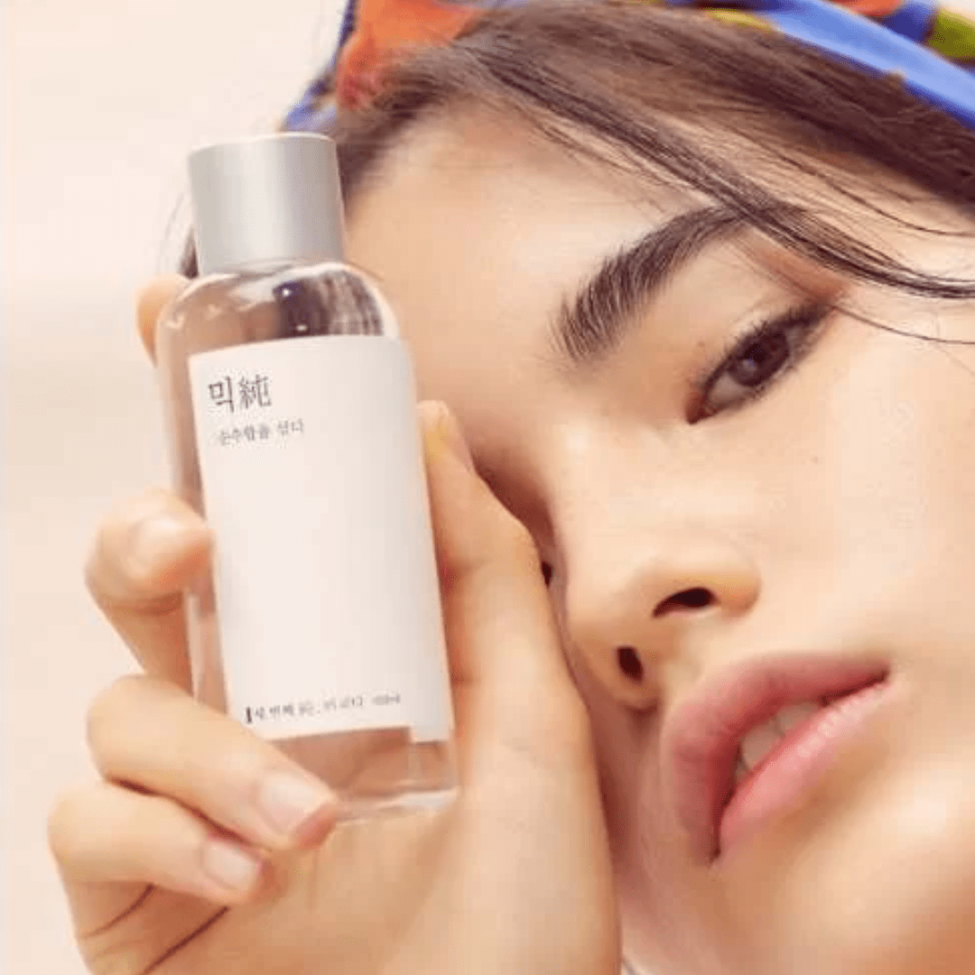 Bifida Ferment Essence Experimentați puterea revoluționară a fermentației cu Bifida Ferment Essence, un schimbător de jocuri de îngrijire a pielii conceput pentru a vă îmbunătăți rutina de frumusețe. Acest elixir de 100 ml valorifică proprietățile unice ale lizatului de ferment Bifida, un ingredient probiotic cunoscut pentru capacitatea sa de a contribui la întărirea mecanismelor naturale de apărare ale pielii. 